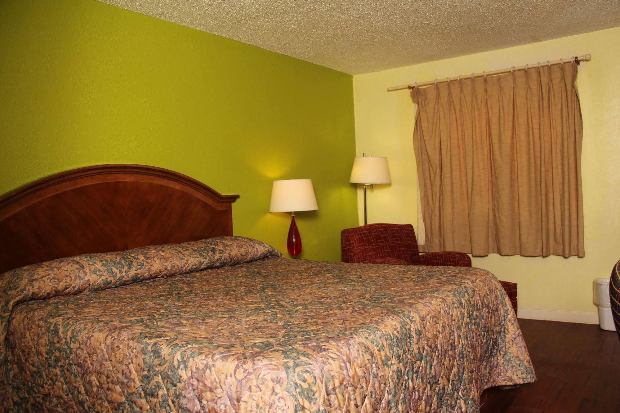 أرتيشيا La Hacienda Inn المظهر الخارجي الصورة