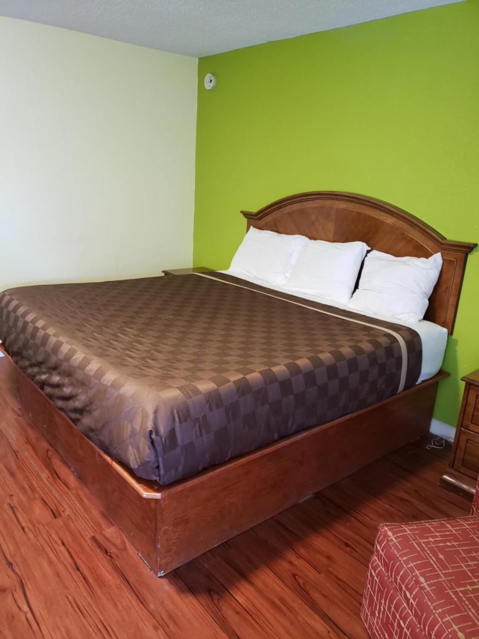 أرتيشيا La Hacienda Inn المظهر الخارجي الصورة